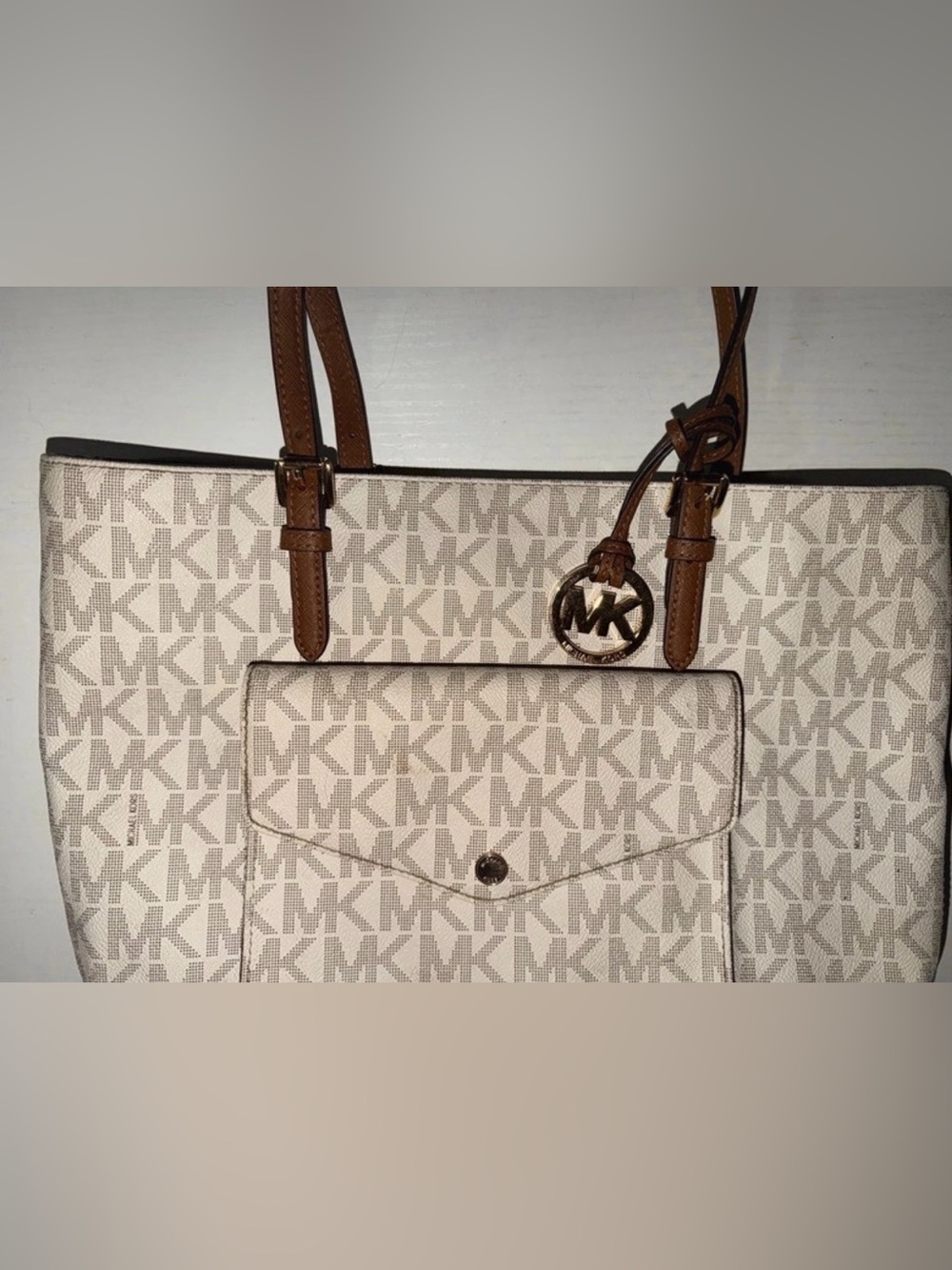 Michael Kors purse